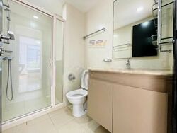 The Lakeshore (D22), Condominium #532302981